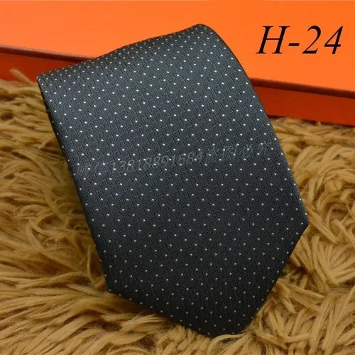 2024 new H Family 100% Silk Tie Creative Stripe Gift for Work Wedding 8cm Suit Accessories necktie  bowties  collared shirt