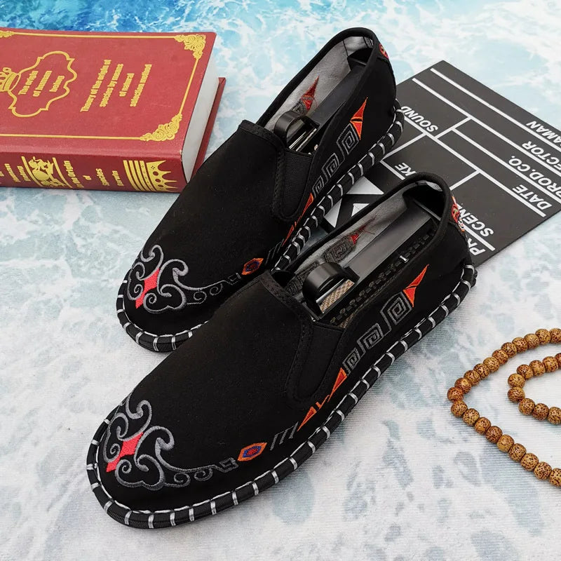 Old Beijing Cloth Shoes Embroidery Flower Social Guy Male Moccasin-Gommino Student Casual Shoes Fashion National Chinese Style