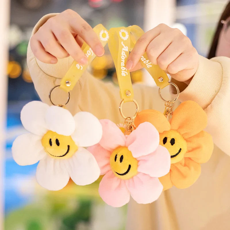 15cm Smiling Sunflower Plush Pendant Colorful Plant Flower Keyring Keychain Key Chain Stuffed Small Plushie Fashion Accessory