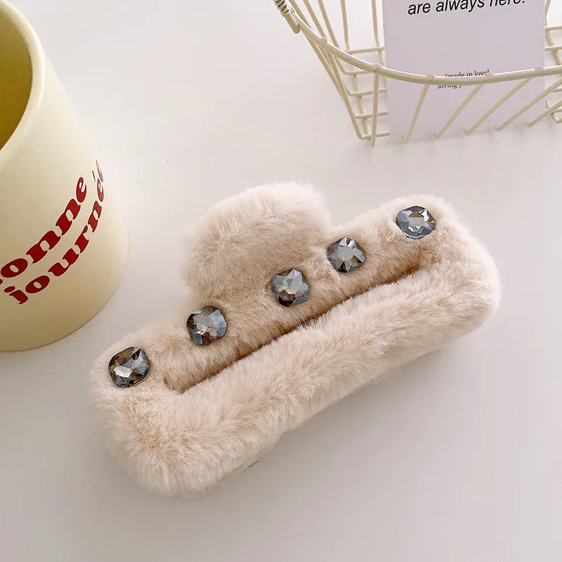 Autumn Winter Retro Oversized Geometric Plush Hair Clip Claw Fashion Light Luxury Rhinestones Plush Shark Clip Hair Accessories