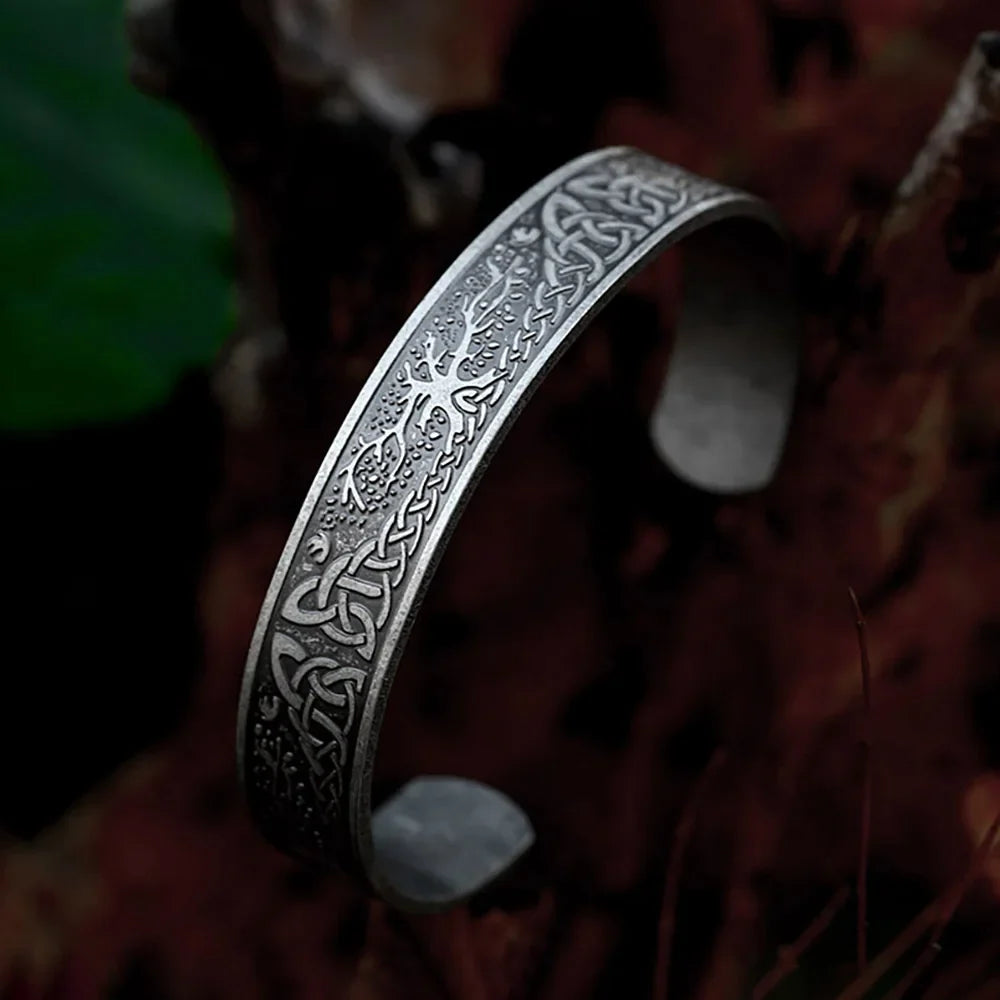 Black Stainless Steel Viking Rune Bracelets For Men Women Retro Viking Tree of Life Bracelet Biker Fashion Jewelry Amulet Gift