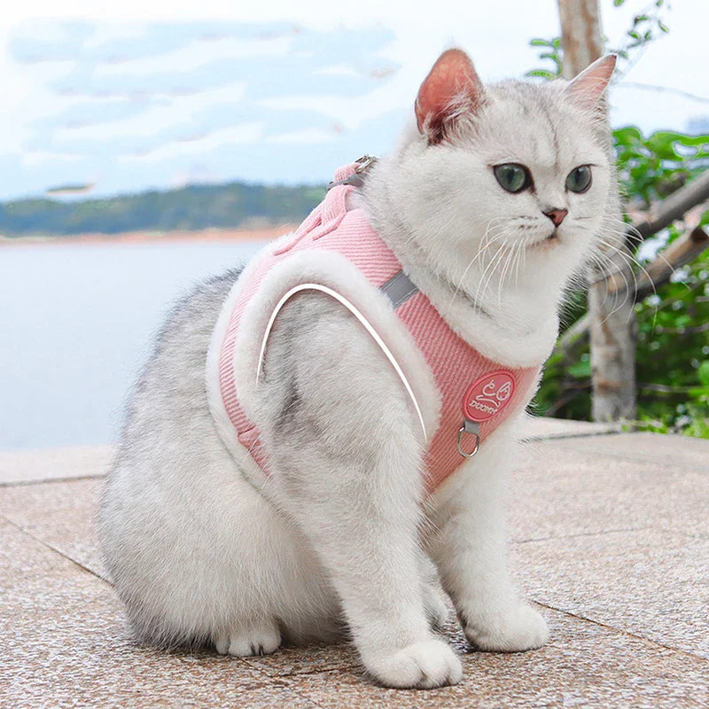 Winter Pet Vest Cute Cat Towing Rope Comfortable Warm Plush Chest Back Towing Rope Dog Rope Reflective Collar Fashion Clothes