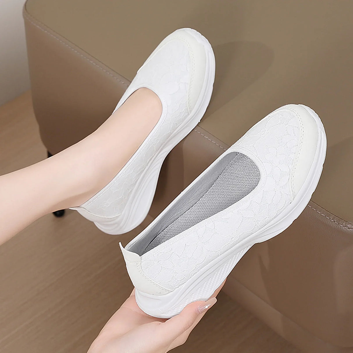 Slip On Travel Shoes Mesh Runing Sneakers Women'S Tennis Shoes Sports Shoes Female Sneakers Free Shipping Zapatos Para Mujeres