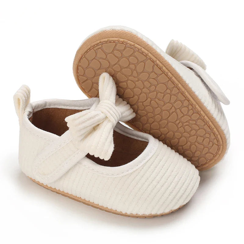 Cute White Lace Baby Girl Princess shoes  Baby Moccasins Moccs Shoes Bow Fringe Rubber Soled Non-slip Footwear Crib Shoes