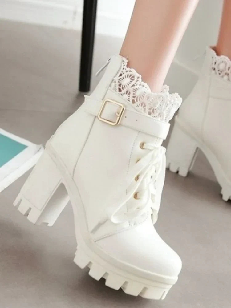 2023 Great Quality Block High Heels Women Ankle Boots White Shoes Lace Decor Lace Up Chunky Heeled Fashion Platform Boots Verclo