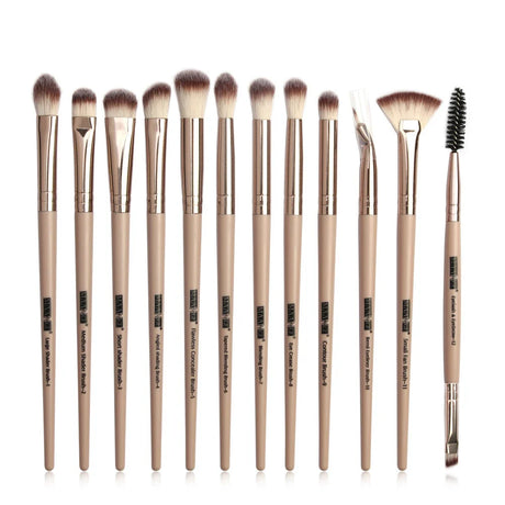 Makeup Brushes Set with Soft Artificial Fiber 6 Colors Ladies Makeup Brushes Female Makeup Tools