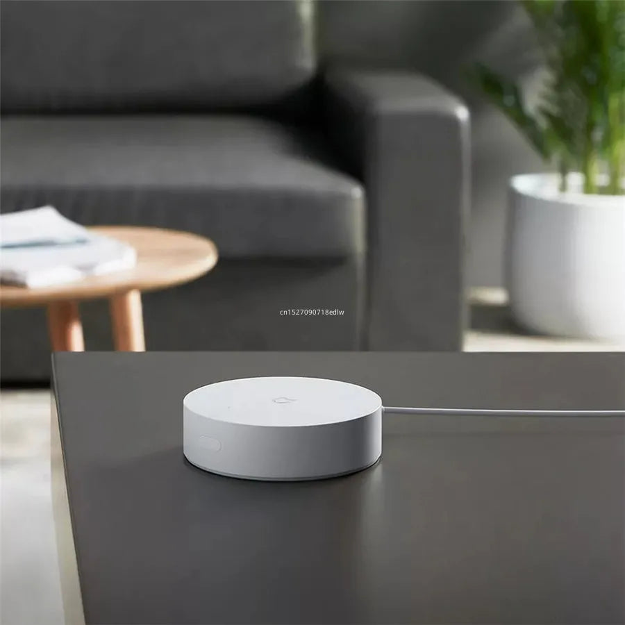 Xiaomi Mijia Smart Multi-Mode Gateway ZigBee WIFI Bluetooth Mesh Hub Auto Remote Control With Multifunctional Smart Mi Home App