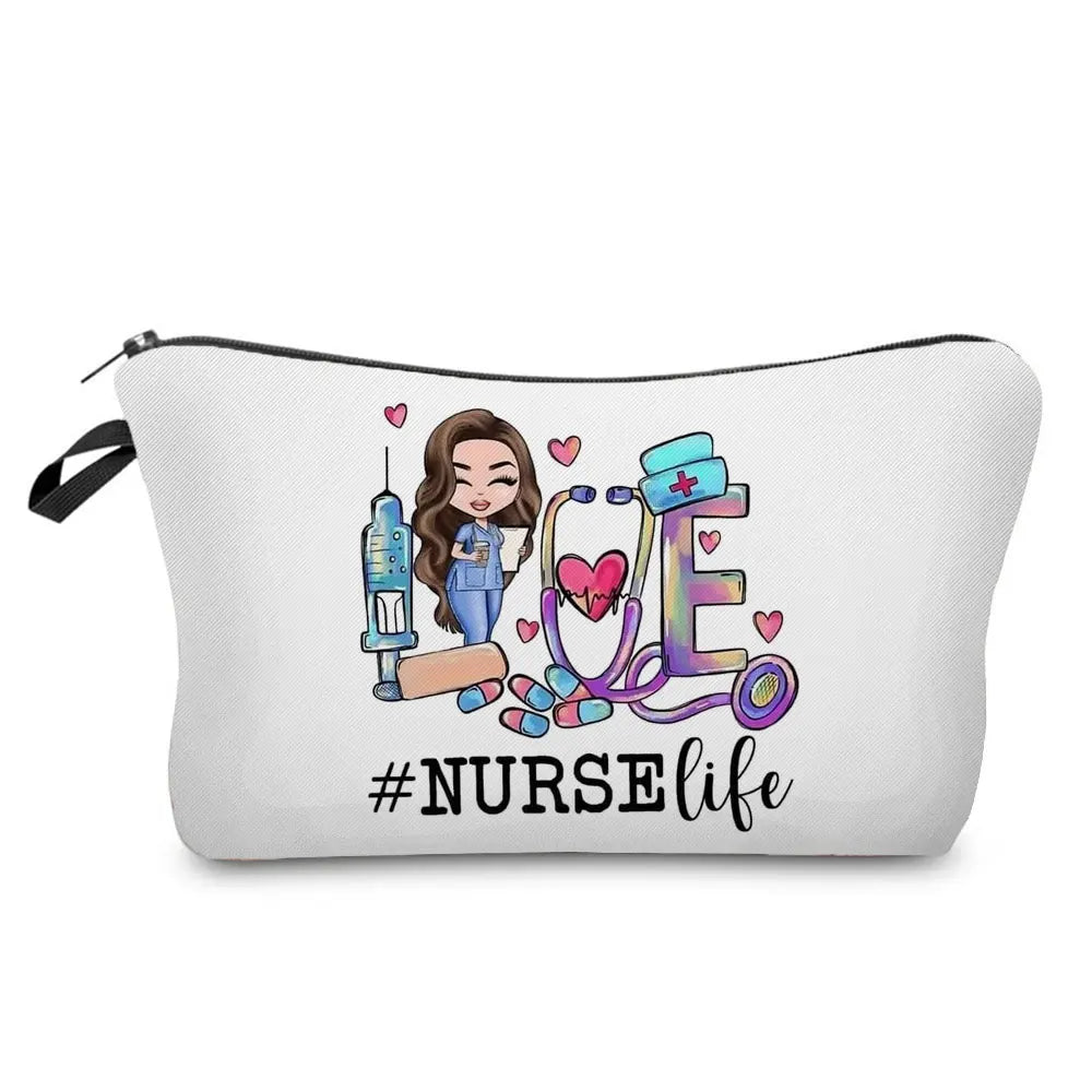 Nurse Makeup Bag Women Cosmetic Bag Toiletry Travel Organizer Lady Purse Cartoon Alphabet Print Zipper Hospital Doctor Gifts