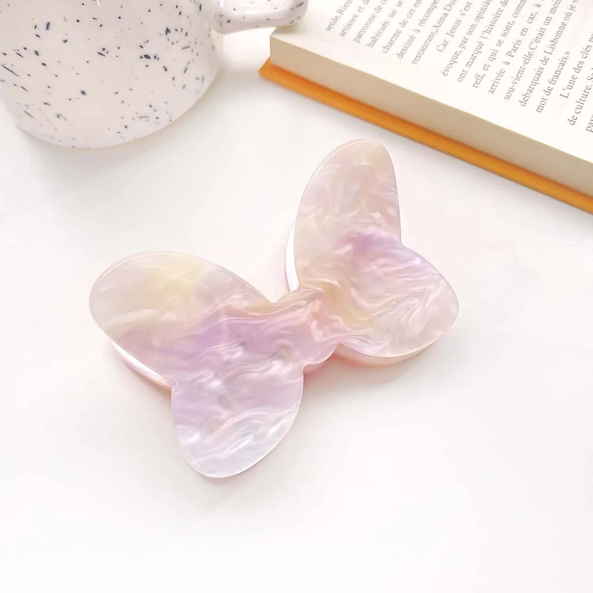 Muweordy Cartoon Bowknot Acrylic Hair Claw for Women Girls Popular Hair Catches Princess Crab Hair Clip Fashion Hair Accessories