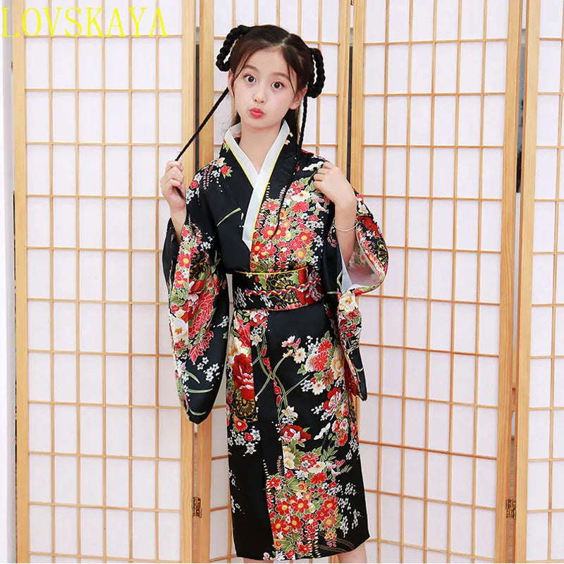 Cute girl, Japanese ethnic style kimono and dance dress, retro printed flower stage show costume