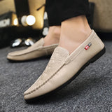 Men Loafers Casual Shoes Boat Shoes Men's Mocassins 2023 New Fashion Driving Shoes Slip on Walking Flats Leather Mocassin Homme