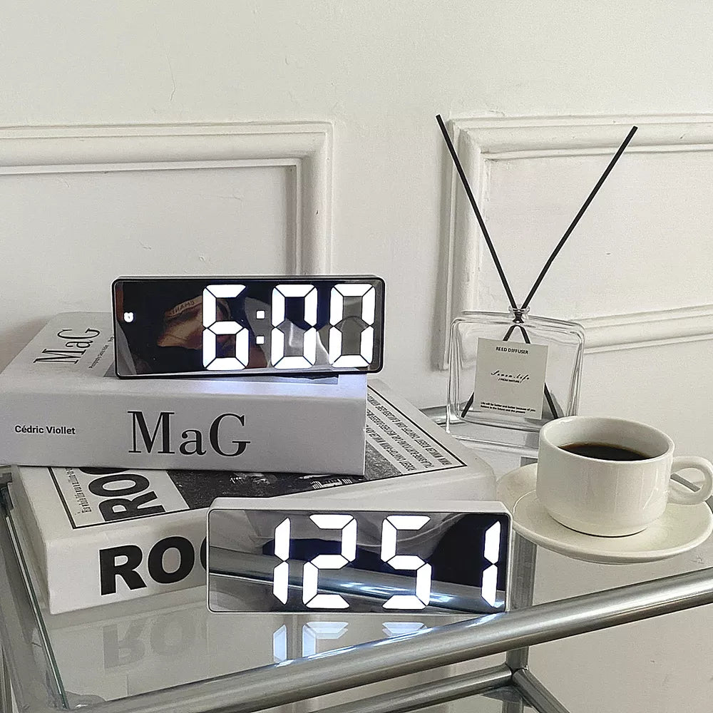 Snooze Function Digital Alarm Clock For Bedroom Bedside Led Square Single Face Desktop Digital Clock For Room