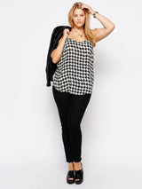 Plus Size Sexy Houndstooth Print Cami Tops Women Loose Black And White Casual Tank Female Large Size Camisole 5XL 6XL 7XL 8XL