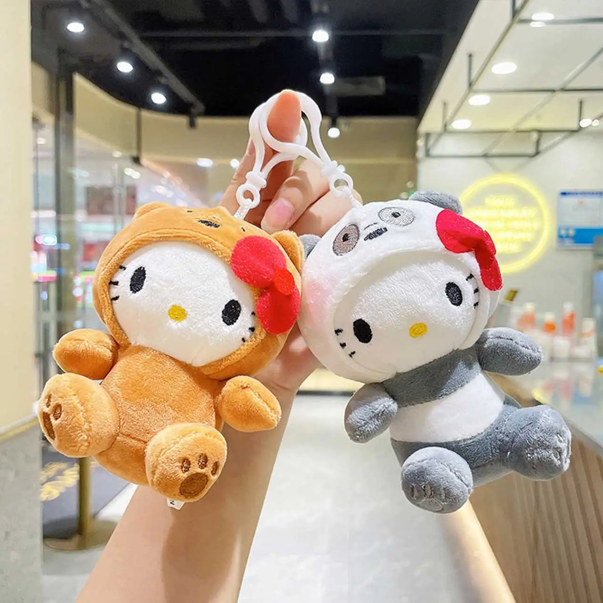 Sanrio Plush Toy Kawaii Hello Kitty Keychain Plushies Backpack Hellokitty Pendant Anime Car Keyring Doll Stuffed  Gift Children