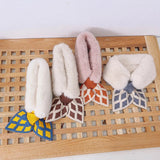 New Soft Plush Baby Girl Scarf Winter Cute Plaid Thick Warm Faux Fur Girls Scarves Bows Neck Warmer Neckerchief Children Kid