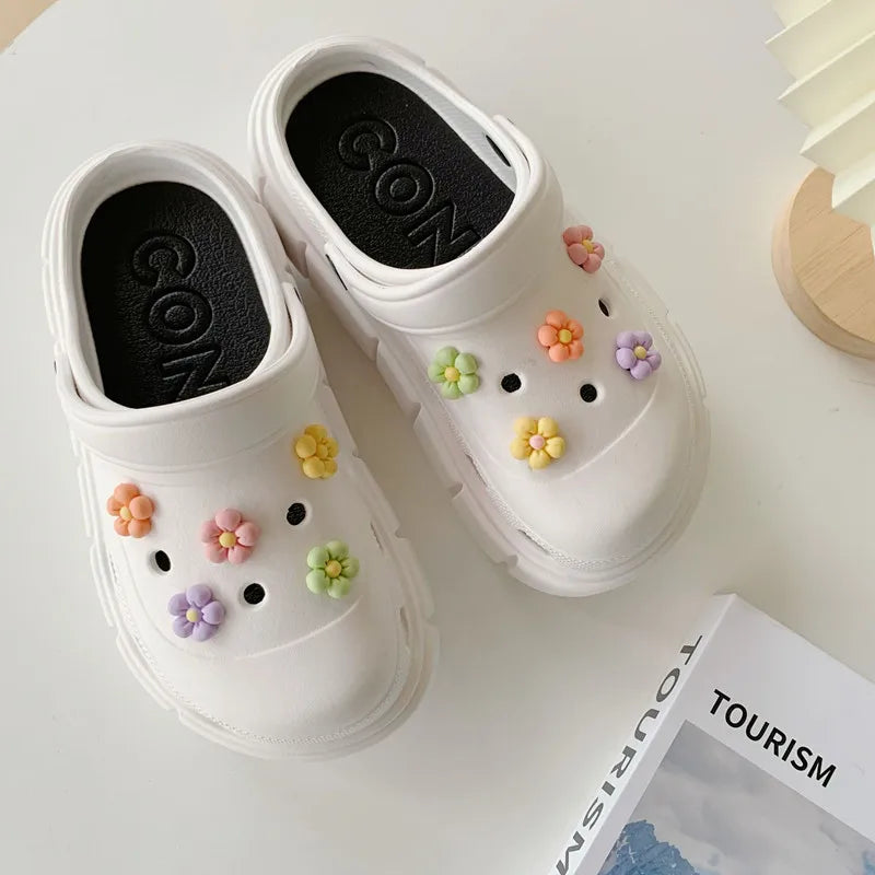 10pcs 5 petal flower Hole Shoes Charms Designer DIY Shiny Bling Shoes Decaration for  JIBS Kids Boys Women Girls Gifts