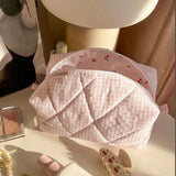 1PCS Puffy Quilted Makeup Bag Large Capacity Travel Pouch Zipper Flower Printed Cosmetic Bags Storage Organizer Toiletry Handbag