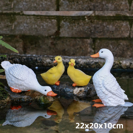 Cute Duck Resin Garden Statue Backyard Pond Ducks Decoration Bird Sculpture Indoor Outdoor Yard Decor Pond Lawn Ornament