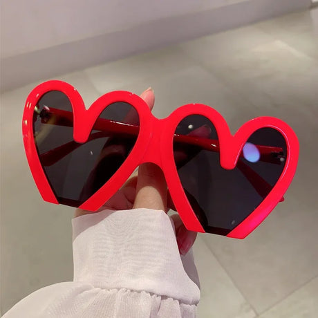 KAMMPT Heart Shape Sunglasses Women 2023 Fashion Vintage Cute Party Shades Trendy Retro Brand Designer Multicolor UV400 Eyewear