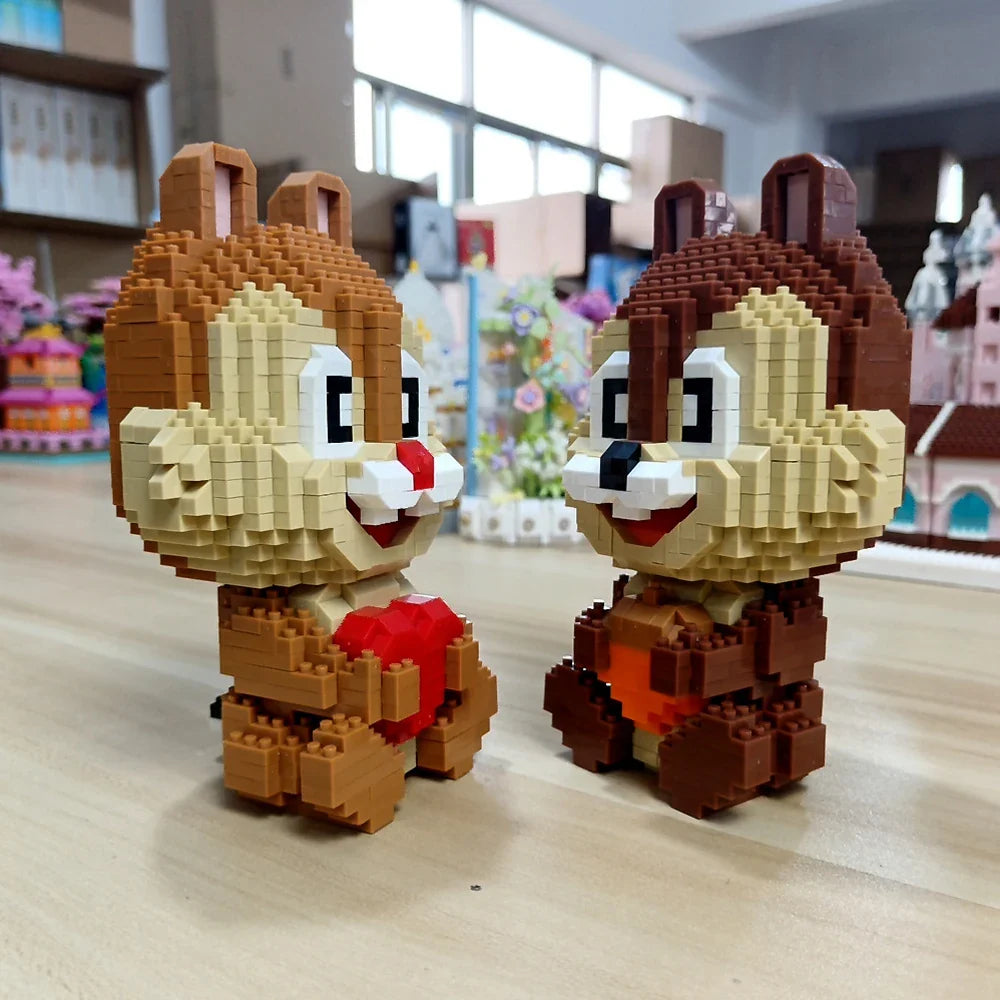 KNEW BUILT Squirrel Model Mini Building Blocks Children Learning Toys for Kid Boy Girl Black Cat Shiba Inu Corgi Pet Style Brick