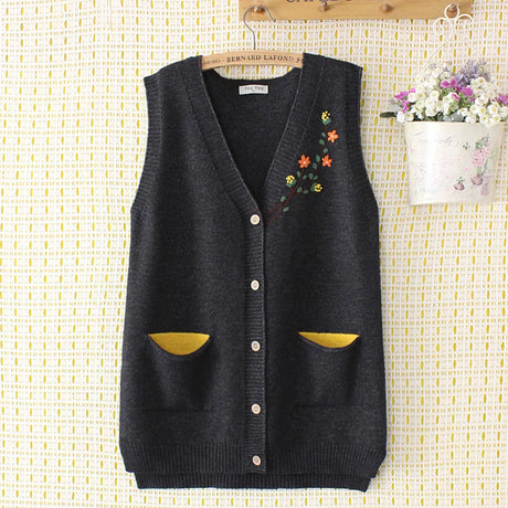 Plus Size Loose Sweaters Vest Women Clothing 4xl Loose Fit High Strecth Knitted Cardigan Floral Embroidered Pocket V-Neck Jumper