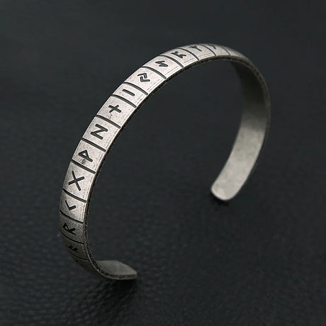 Black Stainless Steel Viking Rune Bracelets For Men Women Retro Viking Tree of Life Bracelet Biker Fashion Jewelry Amulet Gift