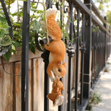 1pc Creative Climbing Rope Squirrel Figurine - Perfect forGarden & Outdoor Decoration!