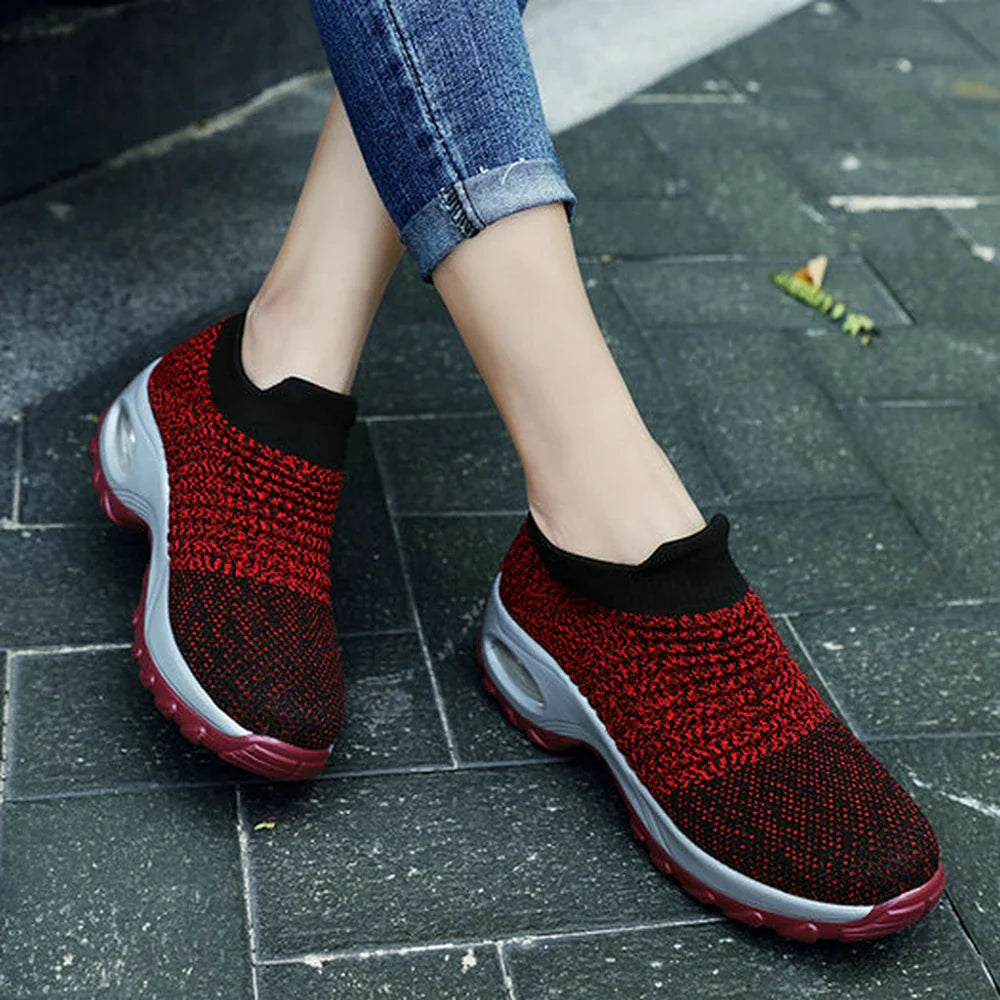 Women's Walking Shoes Fashion Air Cushion Thick Bottom Sneakers Slip-on Lightweight Breathable Casual Shoes