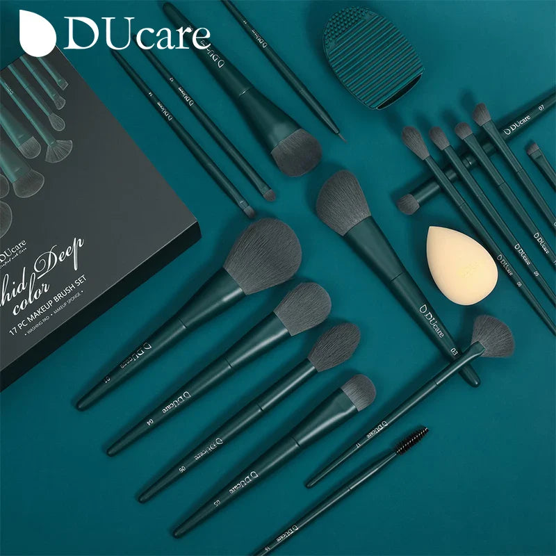 DUcare Professional Makeup Brushes kits Synthetic Hair 17Pcs with Sponge & cleaning tools Pad for Cosmetics Foundation Eyeshadow