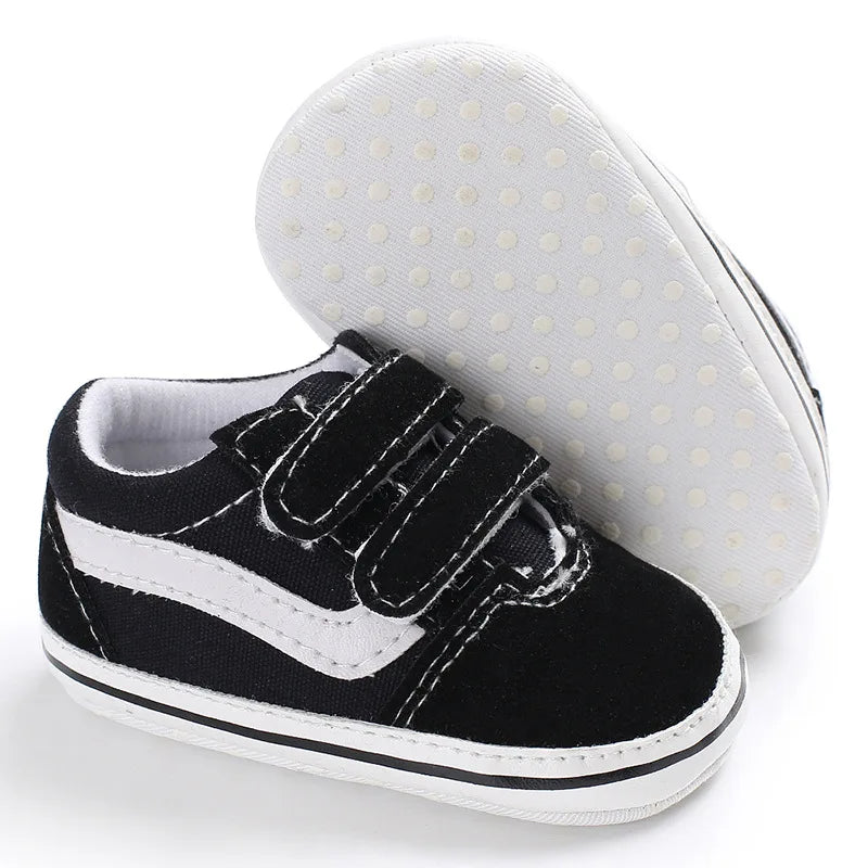 Lovely Newborn Baby Girl Boy Soft Sole Shoe Anti Slip Canvas Sneaker Trainers Prewalker Black White  0-18M