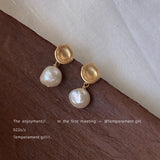 Baroque Shaped Irregular Freshwater Pearl Matte Stud Earrings for Women Temperament Retro Copper Plated 14k Gold Jewelry