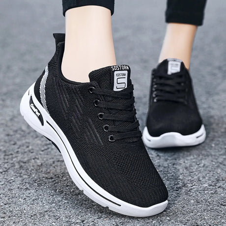 Fashion Women Sports Sneakers Flat Round Toe Lightweight Lace Up Shoes Mesh Comfortable Simple Shoes Tenis Feninino Frete Gratis