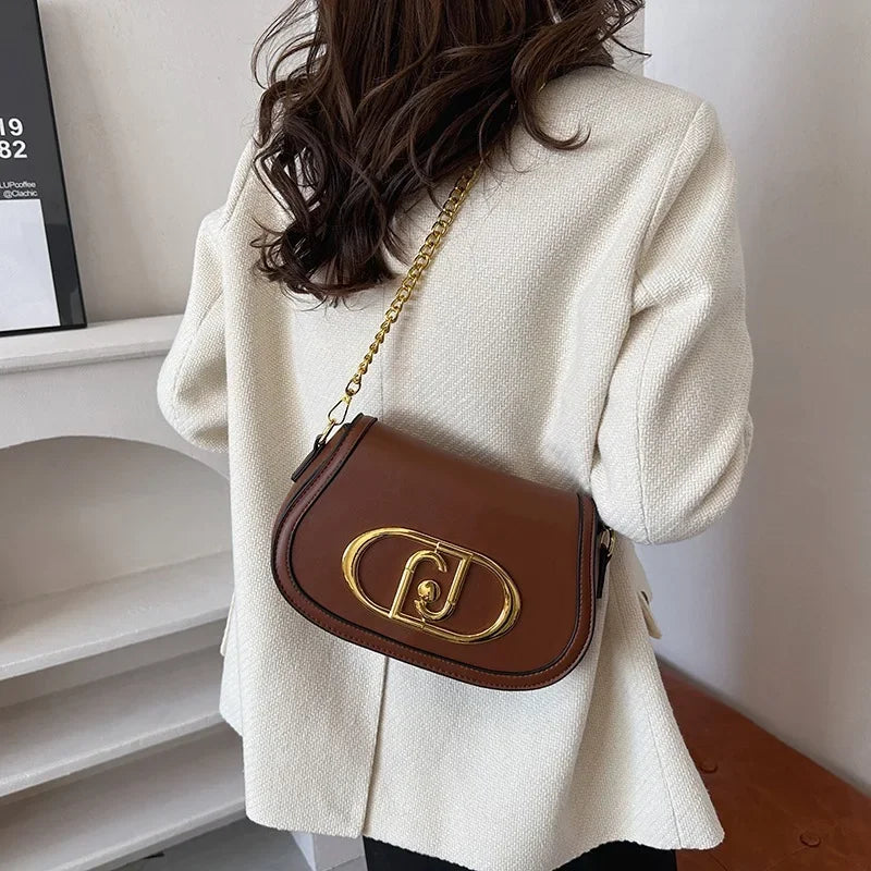 Fashion Saddle Bags Shoulder Bags For Women New Trendy Spring Handbags Metal Chain Cross Body Bags Solid Color Flap Handbags