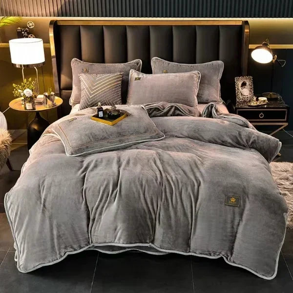 Ultra-thick Milk Fleece Winter Bedding Set Luxury Warm Comfortable Duvet Cover Set with Sheets Comforter Cover and Pillowcases