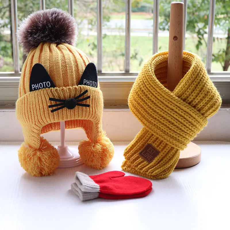 Autumn/Winter Baby hat and scarf set Children's thickened knitted wool hat around bib gloves Cute cat