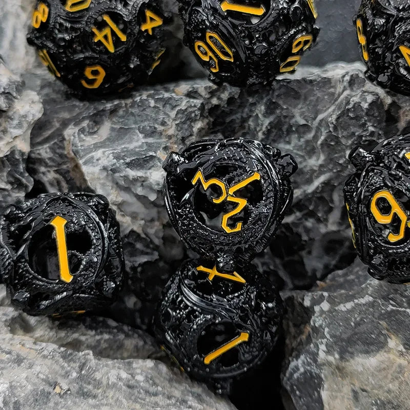 7PCS/SET DND Metal Dice Set Three-dimensional Flying Dragon 3D Metal Dice D&D Hollow Metal Dice Set DnD RPG Polyhedral Games