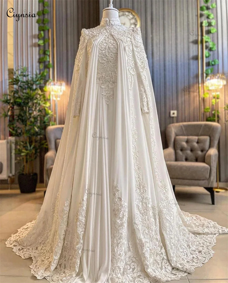 Ciynsia Arabic Dubai Long Sleeve Muslim Wedding Dress with Cape High Neck Islamic Bridal Gowns Chiffon Appliques Robe De Mariée