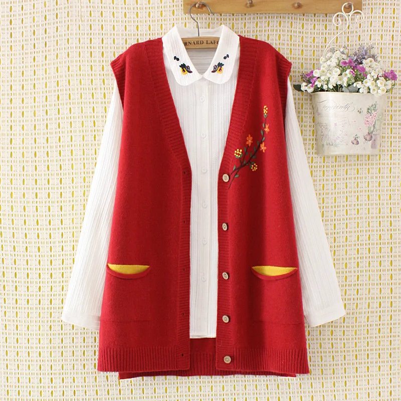 Plus Size Loose Sweaters Vest Women Clothing 4xl Loose Fit High Strecth Knitted Cardigan Floral Embroidered Pocket V-Neck Jumper