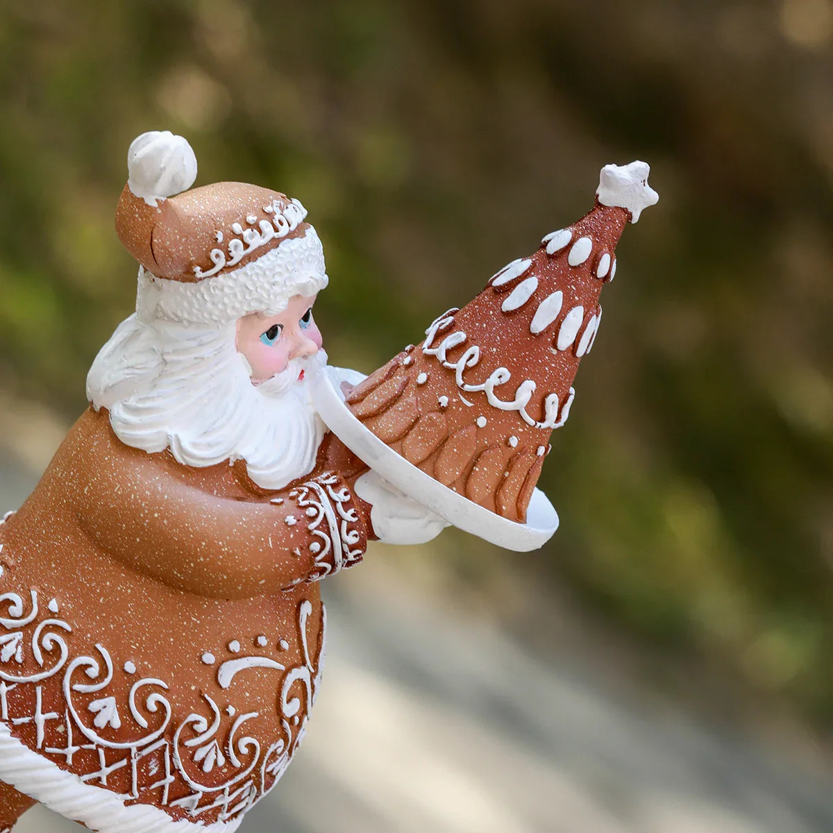 Outdoor Garden Christmas Lovely Santa Claus With A Cake Gift Tree Decorations