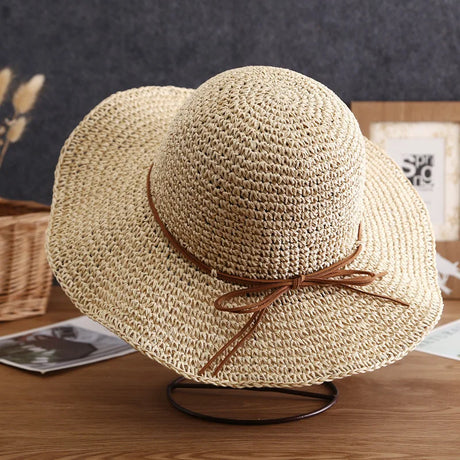 New Simple Foldable Wide Brim Floppy Girls Straw Hat Sun Hat Beach Women Summer Hat UV Protect Travel Cap Lady Cap Female