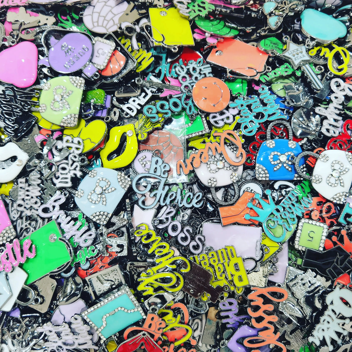 100pcs Mixed Fashion Charms Picked at Random Fit for Women's DIY Jewelry Accessories T0011 on sale