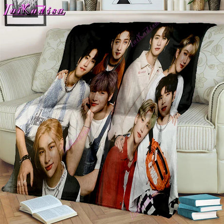 Stray Kids Blanket Soft Sofa Cover Kpop Singer Throw Blanket Fleece Blanket Lightweight Warm Bed Blankets for Bedroom Couch