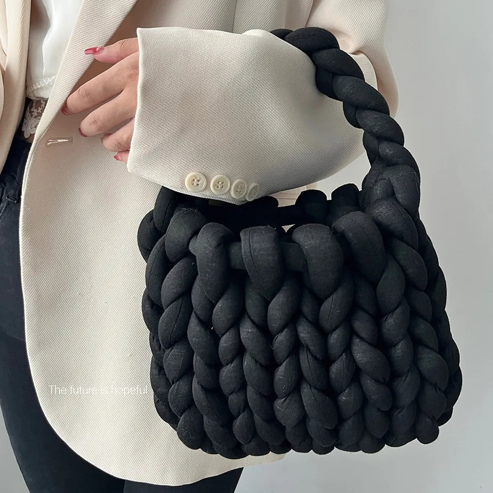 Ladies Casual Bag Hand-woven Shopping Bag Icelandic Wool Fashion Soft Shoulder Diy Handbag Self-woven Homemade Crochet Bag