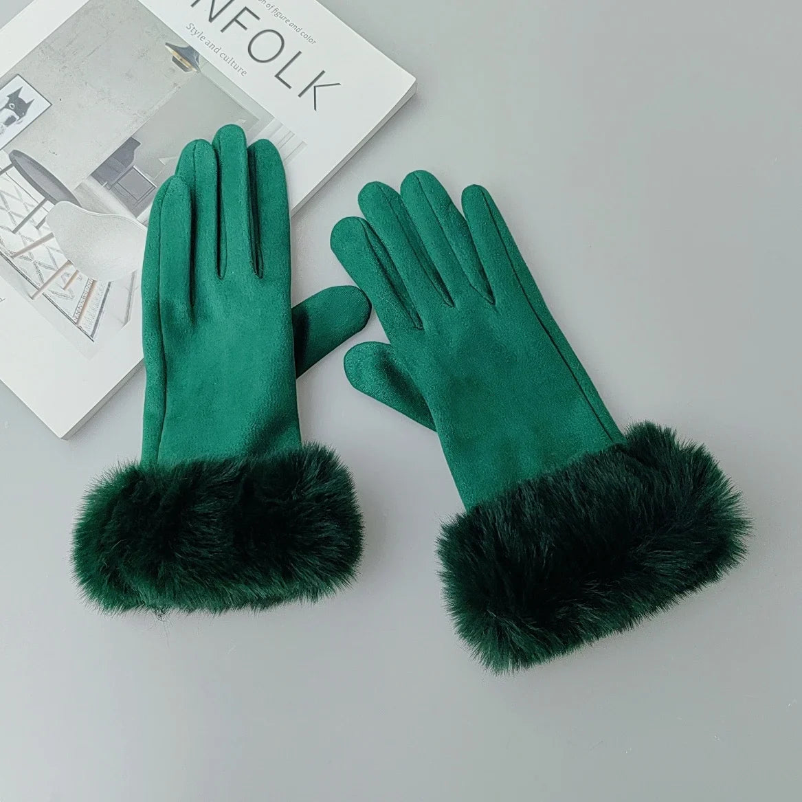 Female Faux Rabit Fur Suede Leather Touch Screen Driving Glove Winter Warm Plush Thick Embroidery Full Finger Cycling Mitten H92