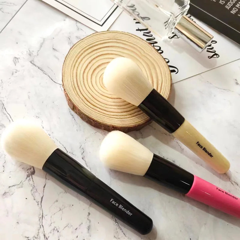 Professional Highlighter Brush Partial Face Powder Brush Foundation Blush Makeup Brush Portable Cosmetic Beauty Tools