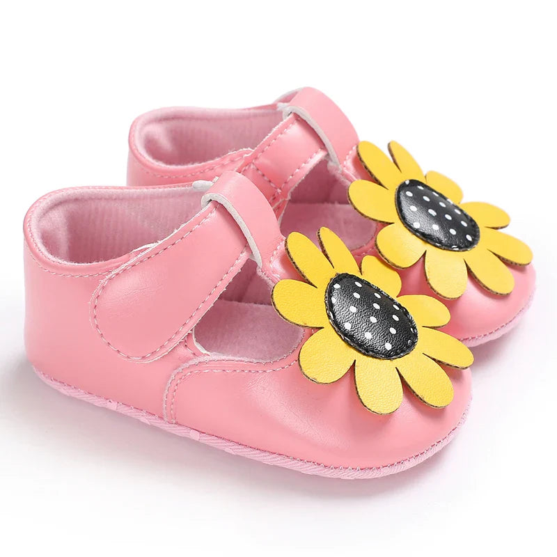 Pink Baby Shoes Princess Fashion Sneakers Infant Toddler Soft sole Anti Slip First Walkers 0-1 year old baby Christening Shoes