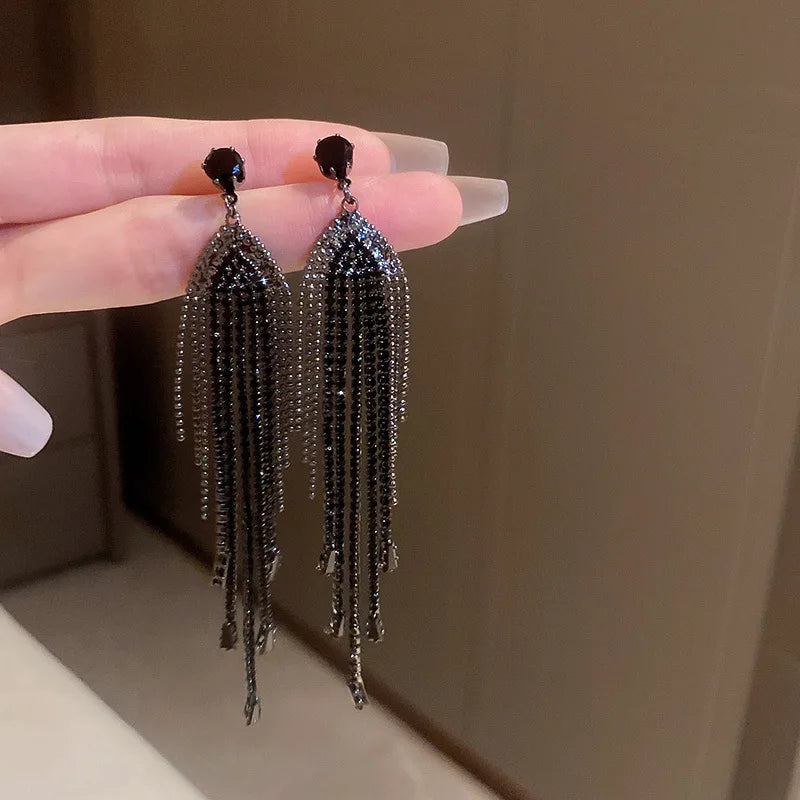 Long Retro Blue Flower Feather Tassel Dangle Earrings for Women 2022 Fashion Crystal Drop Earring Vintage Brincos Jewelry