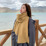 2023 Latest Styles Women's Fall Winter Long Scarf Wool Red Green Christmas Scarf Style Warm Soft Chunky Wrap Shawl Scarves