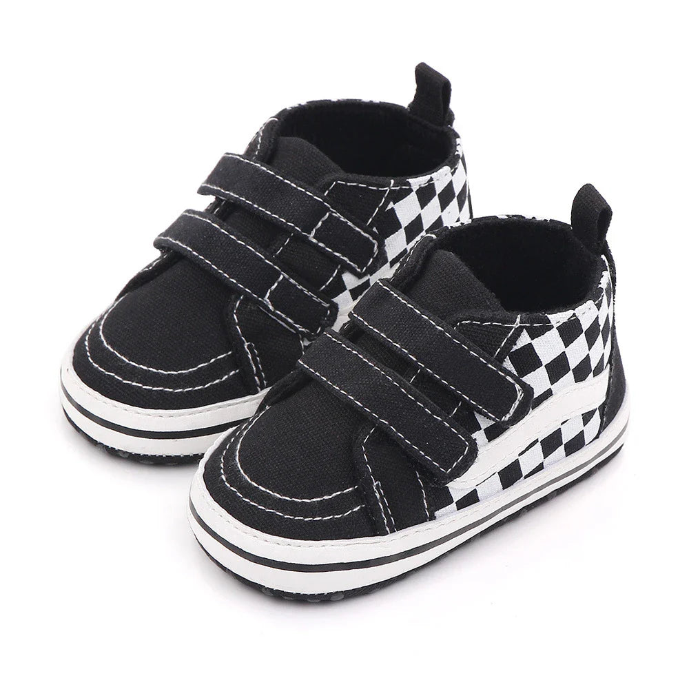 Lovely Newborn Baby Girl Boy Soft Sole Shoe Anti Slip Canvas Sneaker Trainers Prewalker Black White  0-18M