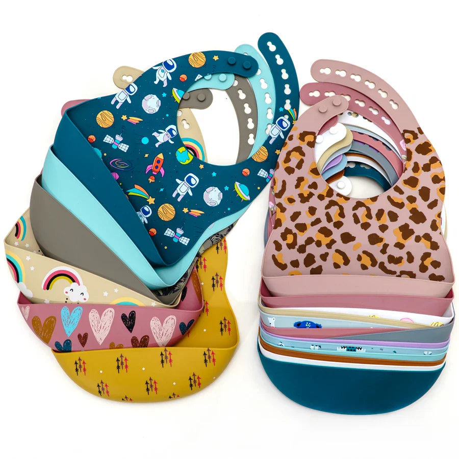 Fashionable Cartoon Printed Waterproof Soft Baby Silicone Bibs Newborn Adjustable Children Burp Cloth Feeding Baby Stuff